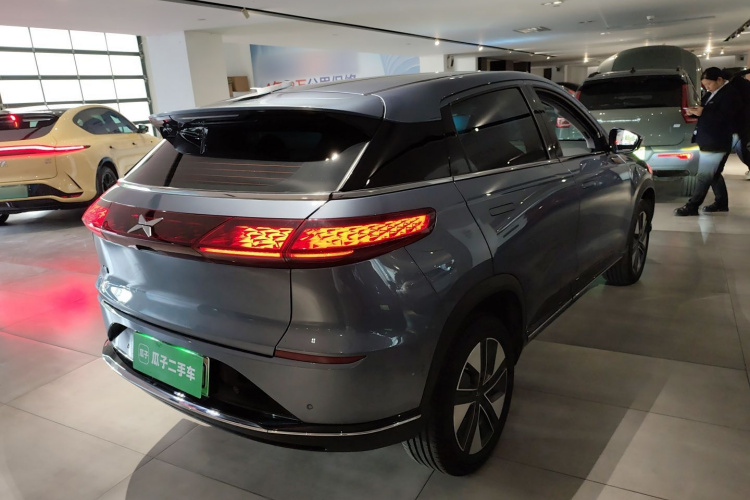 小鹏G3 2022款 G3i 460N车身外观7