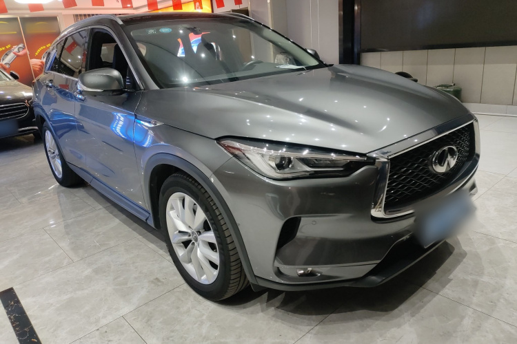 英菲尼迪QX50 2018款 2.0T 四驱菁英版车身外观3