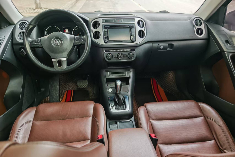 大众 途观 2016款 300TSI 自动四驱豪华版中控内饰7003