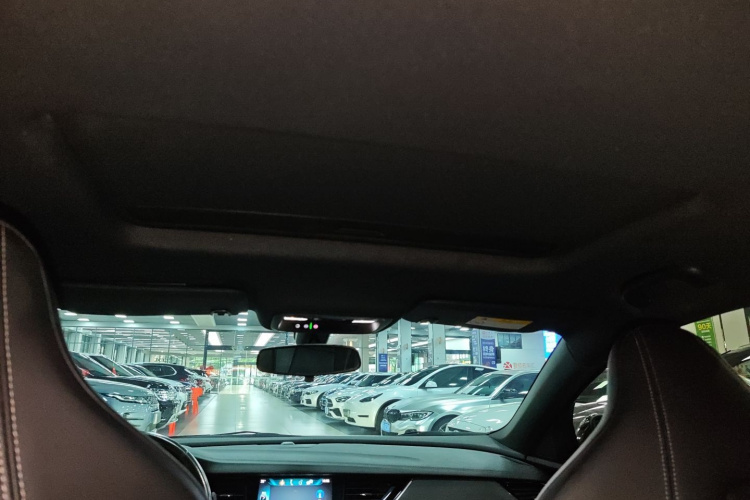 别克 君威 2019款 GS 28T 精英型 国VI中控内饰22