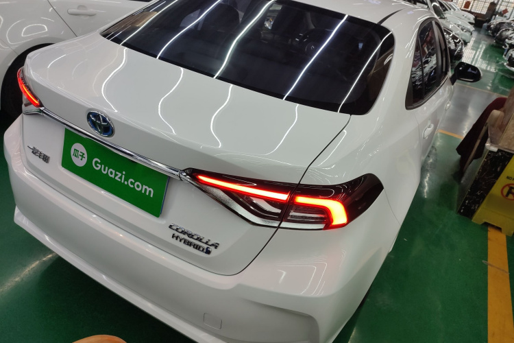 丰田 卡罗拉 2023款 1.8L 智能电混双擎 先锋版车身外观7