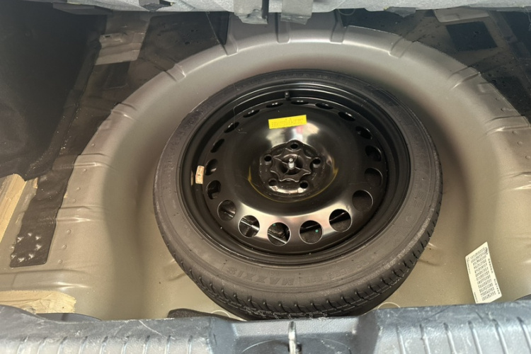 雪佛兰 科鲁兹 2013款 1.8L SE AT中控内饰7008