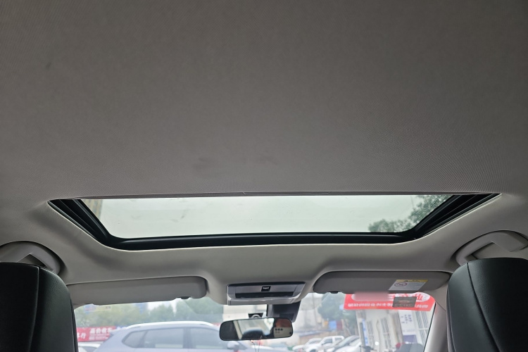 日产 轩逸 2020款 改款 1.6L XL CVT悦享版中控内饰22