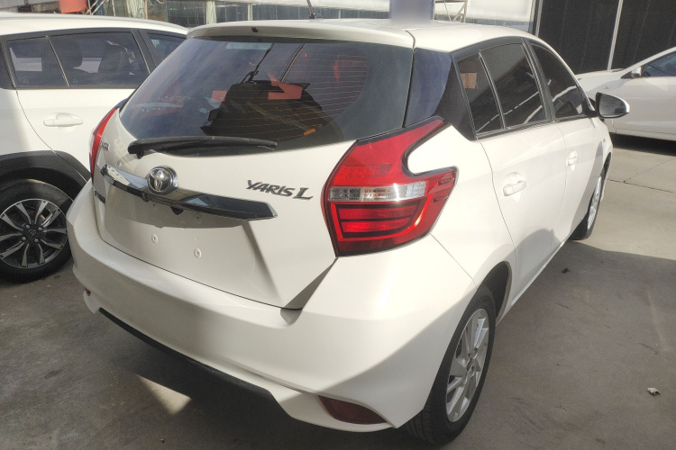 丰田 YARiS L 致炫 2016款 改款 1.5GS CVT锐动版车身外观7