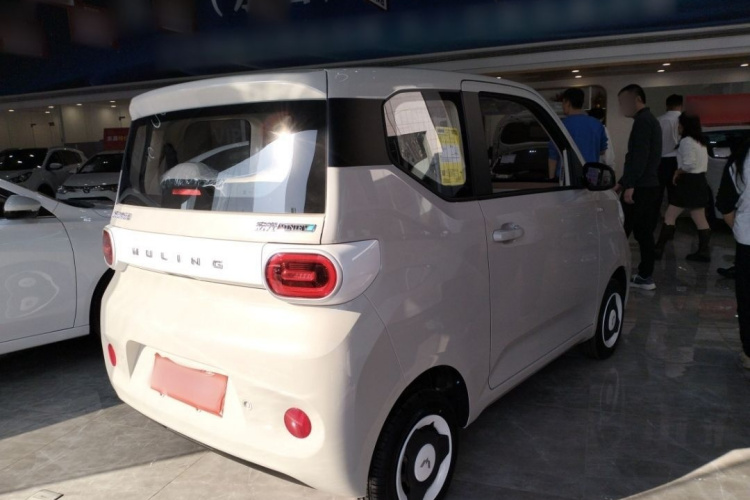 五菱汽车 宏光MINIEV 2024款 第三代 215km 青春版车身外观6005