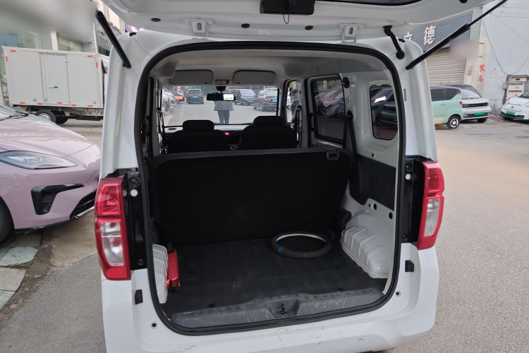 五菱汽车 五菱之光新能源 2025款 201km 标准型局部细节23