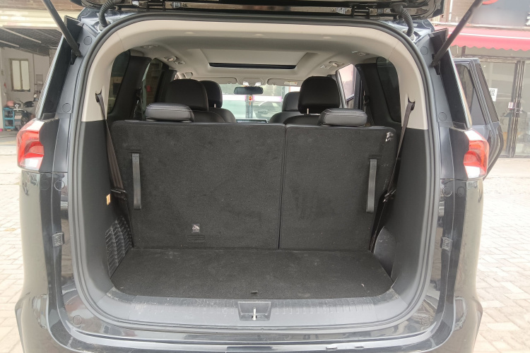 上汽大通MAXUS 大通G50 2020款 1.5T 自动豪华版机舱底盘23