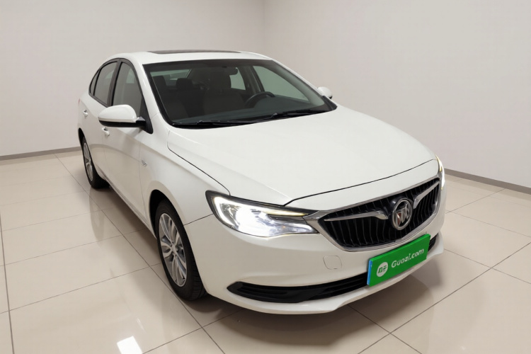 别克 英朗 2018款 18T 自动精英型车身外观3