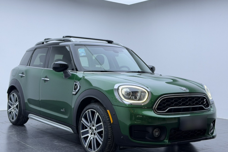 MINI Countryman 2020款 2.0T COOPER S ALL4 极地版车身外观6002