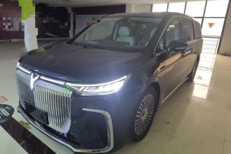 岚图汽车 岚图梦想家 2025款 PHEV 四驱旗舰鲲鹏版