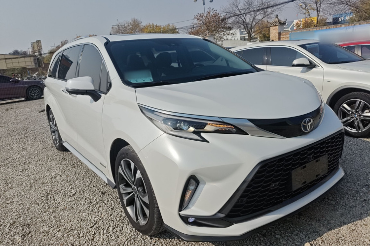 丰田 格瑞维亚 2023款 2.5L混动 尊贵PLUS版车身外观6002