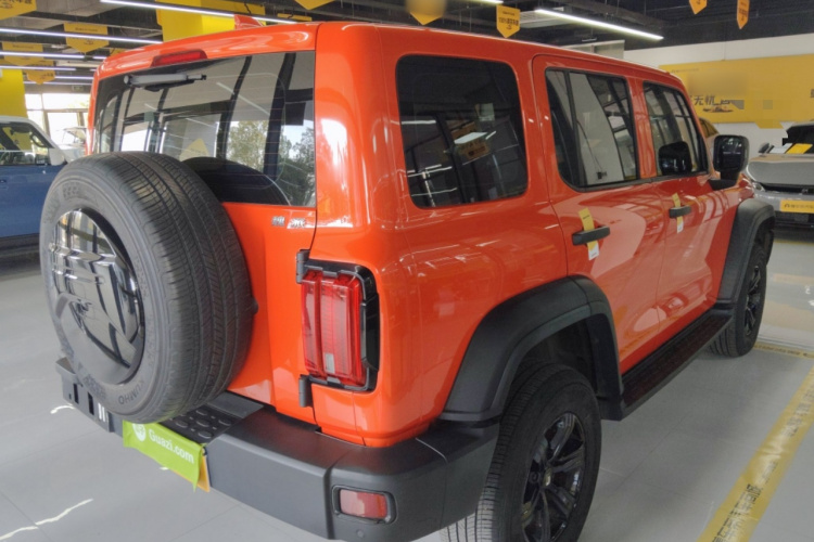 坦克300 2021款 越野版 2.0T 探索者车身外观7