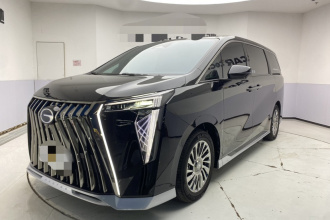 广汽传祺 传祺M8 2025款 宗师系列 超级混动版