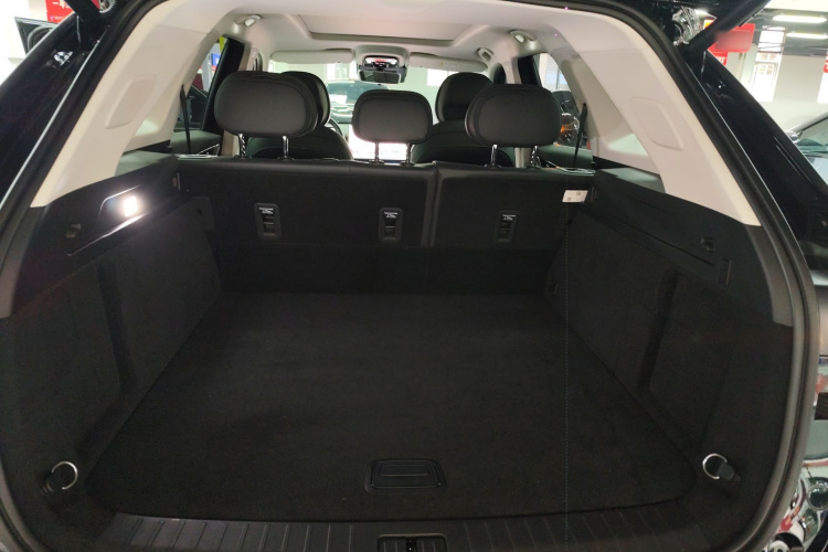 奇瑞 风云T9 2024款 120 长续航版舒适型 5座 磷酸铁锂机舱底盘23