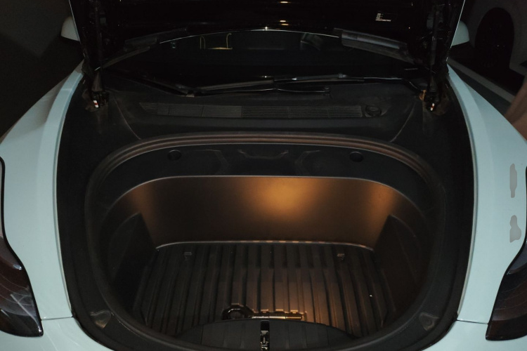 特斯拉 Model 3 2022款 后轮驱动版局部细节24