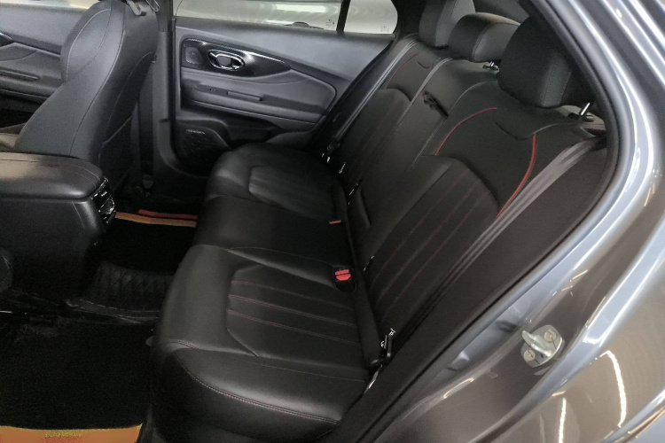 广汽传祺 影豹 2023款 270T DCT J15版中控内饰7004