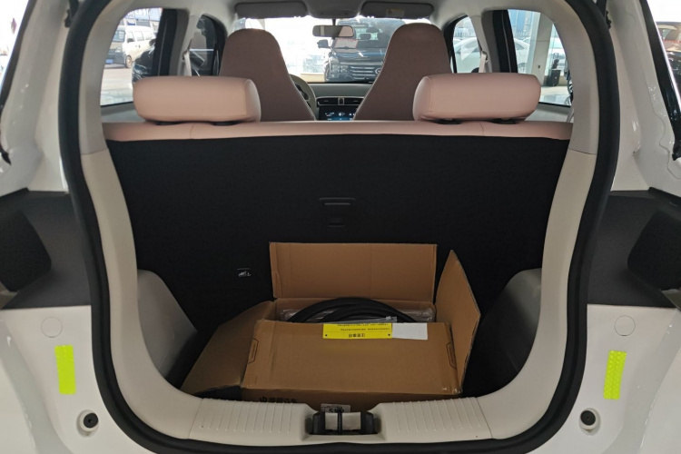 零跑汽车 零跑T03 2025款 310舒享版机舱底盘23