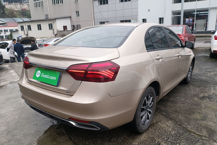 吉利汽车 帝豪 2019款 领军版 1.5L CVT豪华型 国VI车身外观7