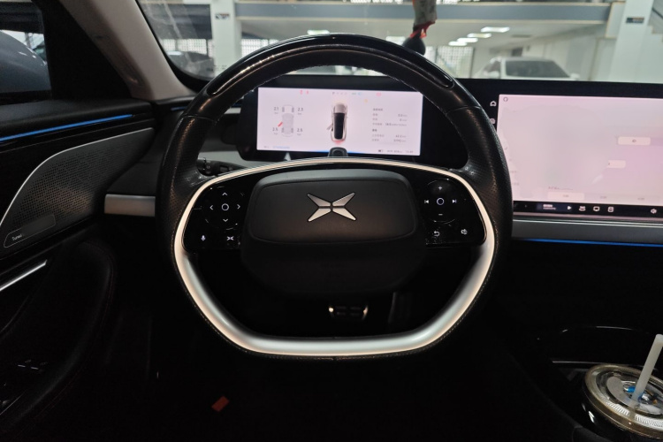 小鹏P7 2020款 670N中控内饰13