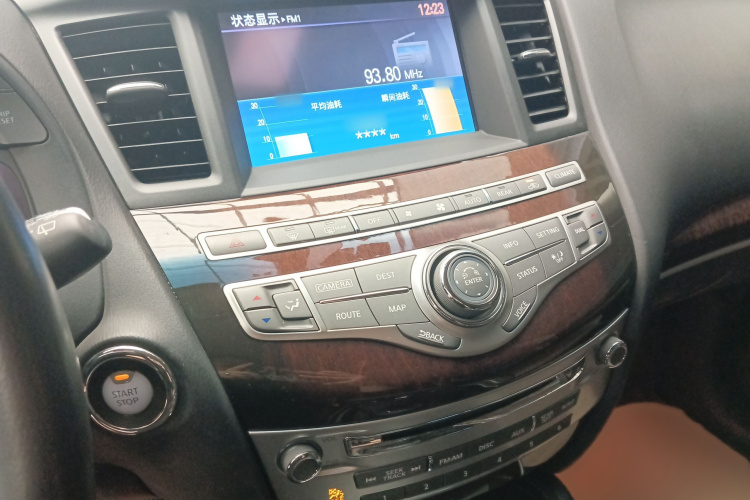 英菲尼迪QX60(进口) 2018款 2.5 S/C Hybrid 两驱卓越版 国VI局部细节16