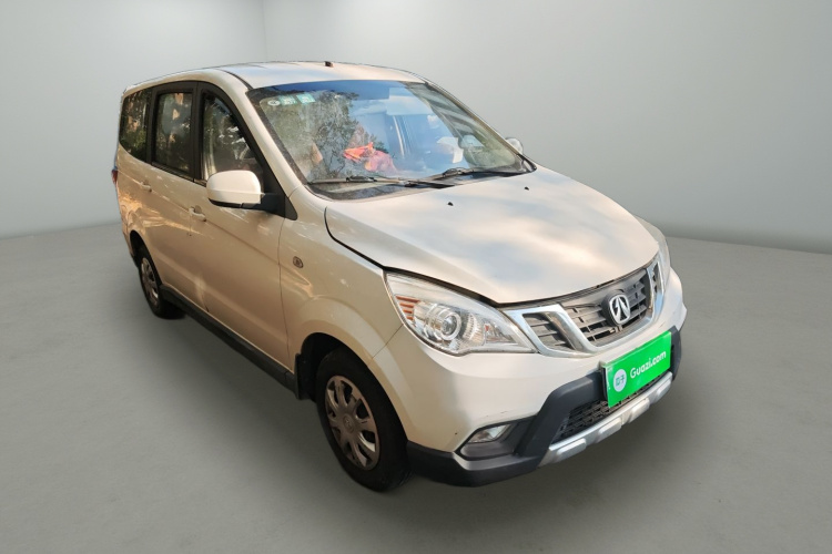 北汽威旺M20 2017款 1.5L M20S 基本型DAM15DL车身外观3