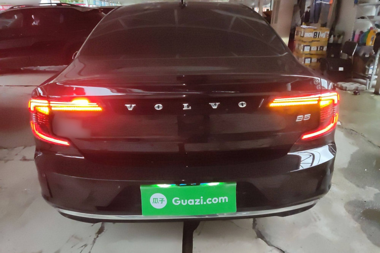 沃尔沃S90 2024款 B5 智远豪华版车身外观6