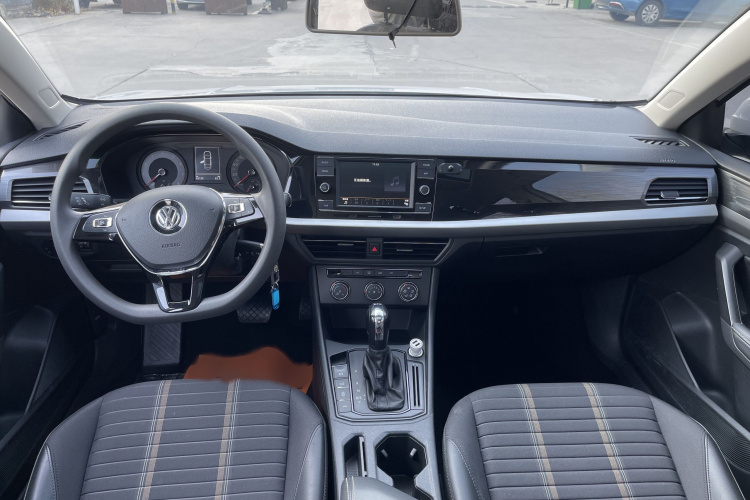 大众 朗逸 2019款 280TSI DSG舒适版 国VI中控内饰7003