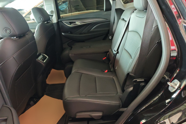 别克 昂科旗 2020款 28T 四驱尊贵型中控内饰7004