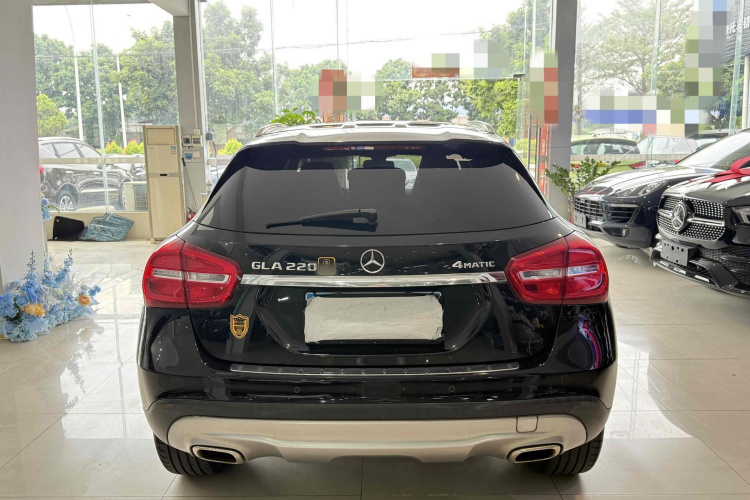 奔驰GLA 2016款 GLA 220 4MATIC 时尚型车身外观6007