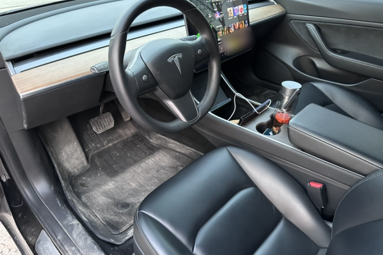 特斯拉 Model 3 2020款 改款 标准续航后驱升级版中控内饰7003