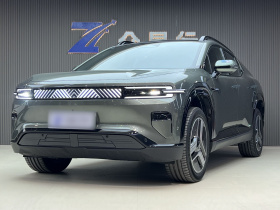 长安启源E07 2025款 纯电 四驱 90kWh Ultra高性能版