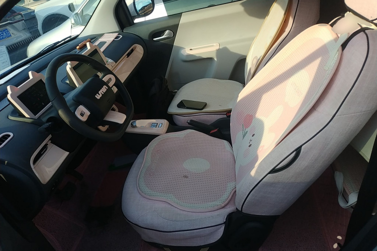 长安启源 长安Lumin 2022款 155km 清甜款中控内饰19