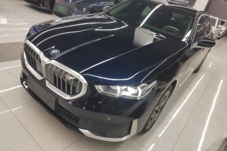 宝马i5 2024款 eDrive 35L  豪华套装