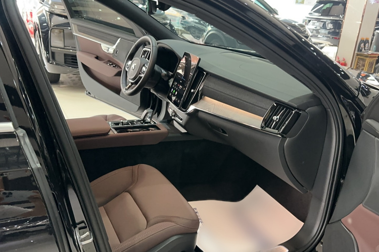 沃尔沃S90 2026款 B5 智逸豪华版中控内饰7002