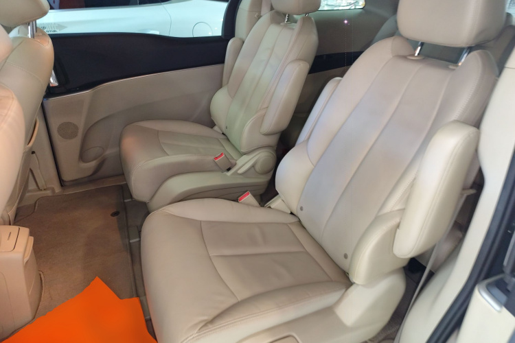 别克GL8 2018款 28T 豪华型 国VI中控内饰21