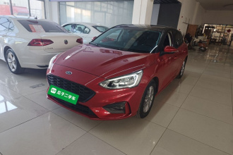 福特 福克斯 2020款 两厢 EcoBoost 180 自动锋潮型