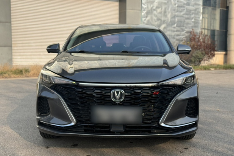 长安 逸动 2021款 PLUS 蓝鲸NE 1.4T GDI DCT尊贵型车身外观6004