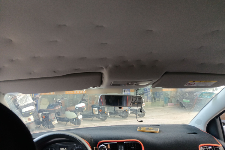 大众 Polo 2016款 1.4L 自动风尚型中控内饰22