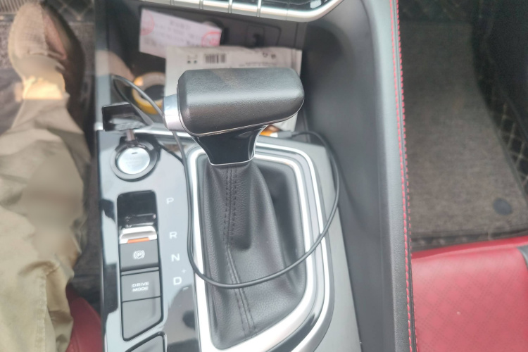 长安 逸动 2021款 PLUS 蓝鲸NE 1.4T GDI DCT旗舰型局部细节18