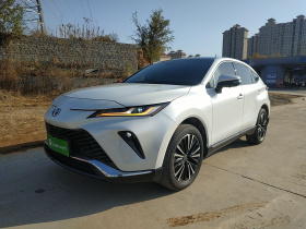 丰田 威飒 2022款 2.0L CVT两驱尊贵版