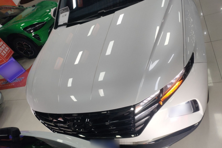 现代 2023款 途胜L 1.5T 自动两驱LUX尊贵版车身外观2