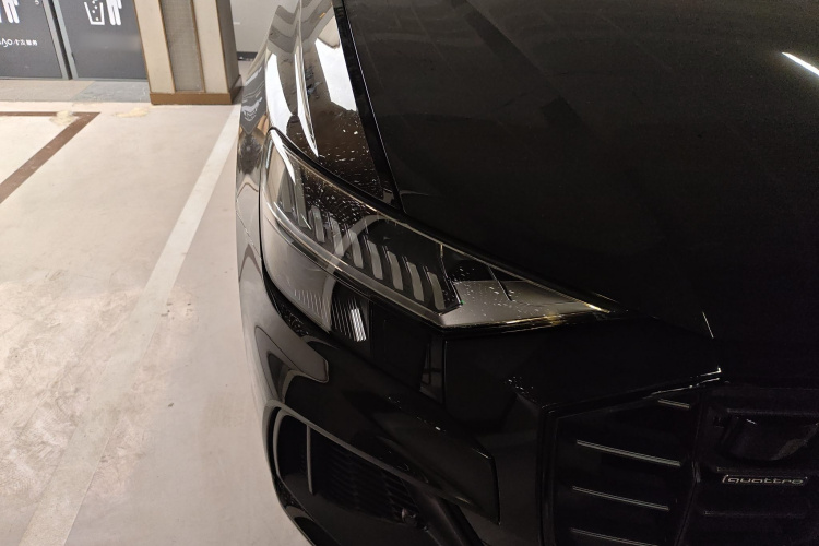 奥迪Q8 2022款 55 TFSI 尊享动感型车身外观8