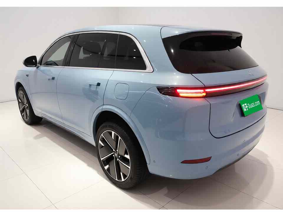 理想汽车 理想L7 2025款 Ultra 智能焕新版(3)