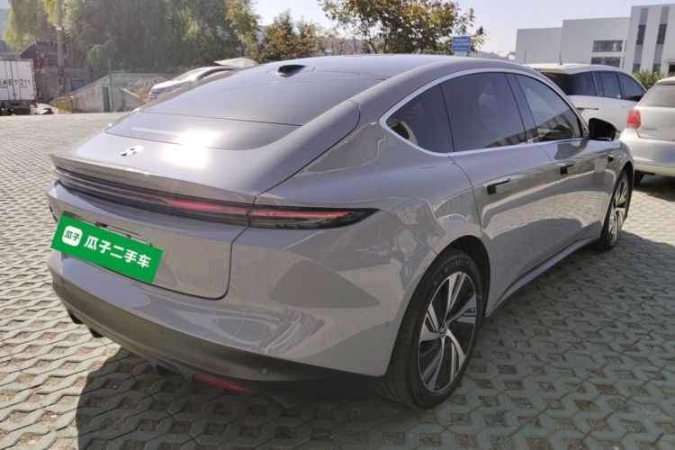 蔚来ET5 2024款 75kWh车身外观6005