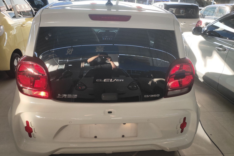 荣威 科莱威CLEVER 2021款 302km新四座超能版车身外观6