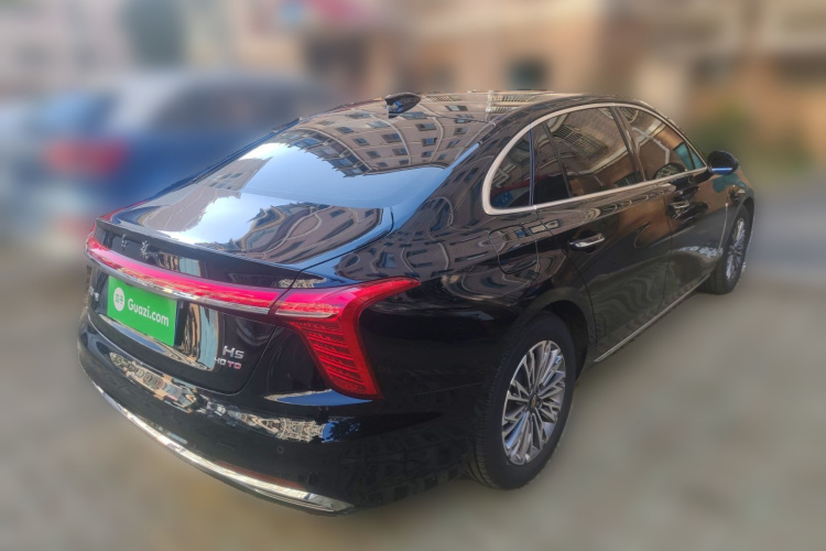 红旗H5 2023款 2.0T 自动智联旗享版车身外观7