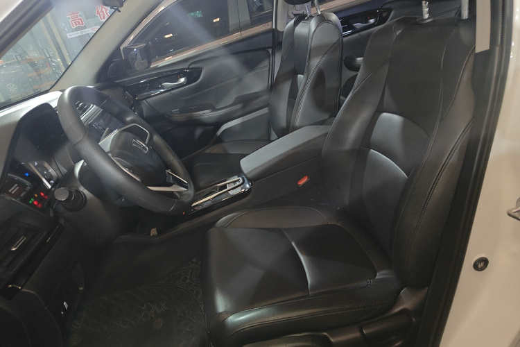 本田 凌派 2022款 180Turbo CVT豪华版中控内饰19