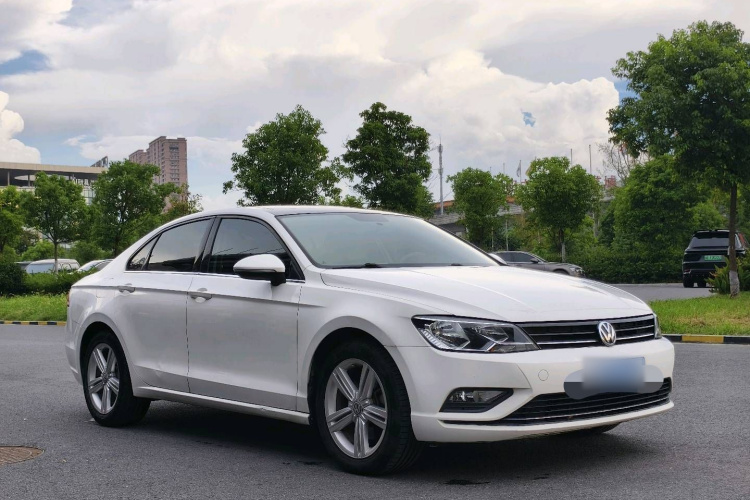 大众 凌渡 2015款 330TSI DSG舒适版车身外观6002