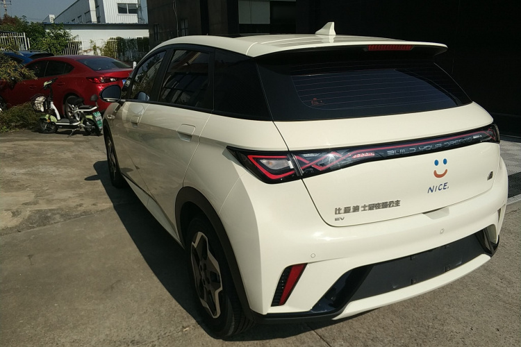 比亚迪 海豚 2021款 405km 时尚版车身外观6003