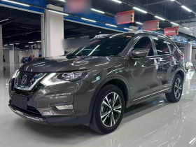 日产 奇骏 2019款 2.5L CVT智联豪华版 4WD